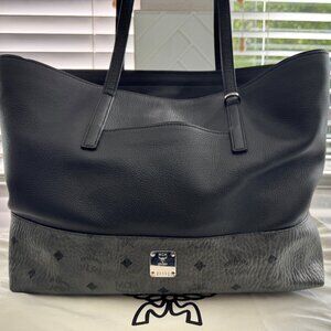 MCM Wilder Visetos Leather Shopper/Tote